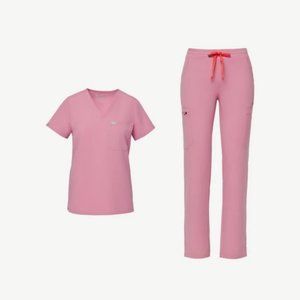 FIGS Chalk Pink Scrub Set: Catarina One-Pocket Scrub Top+ Kade Cargo Scrub Pants